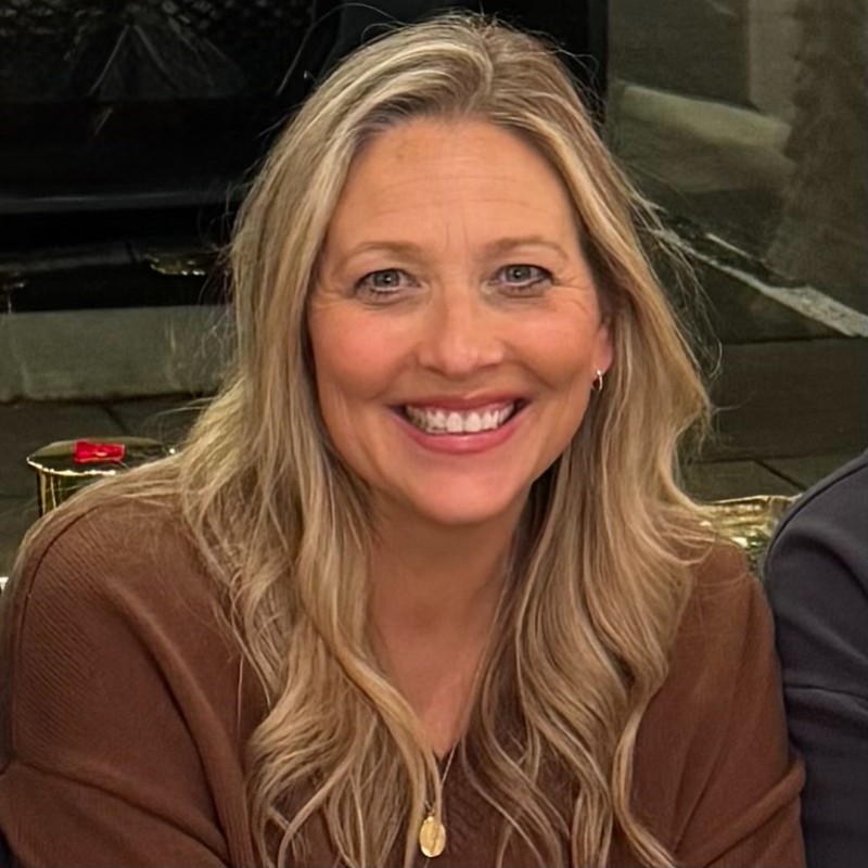 Julie DeBorde